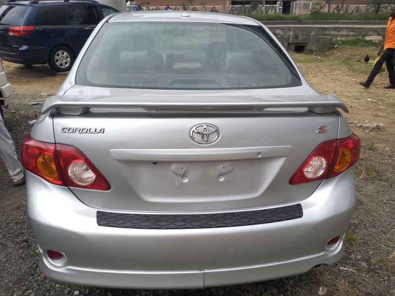Thumbnail 2 of 2010 Toyota Corolla